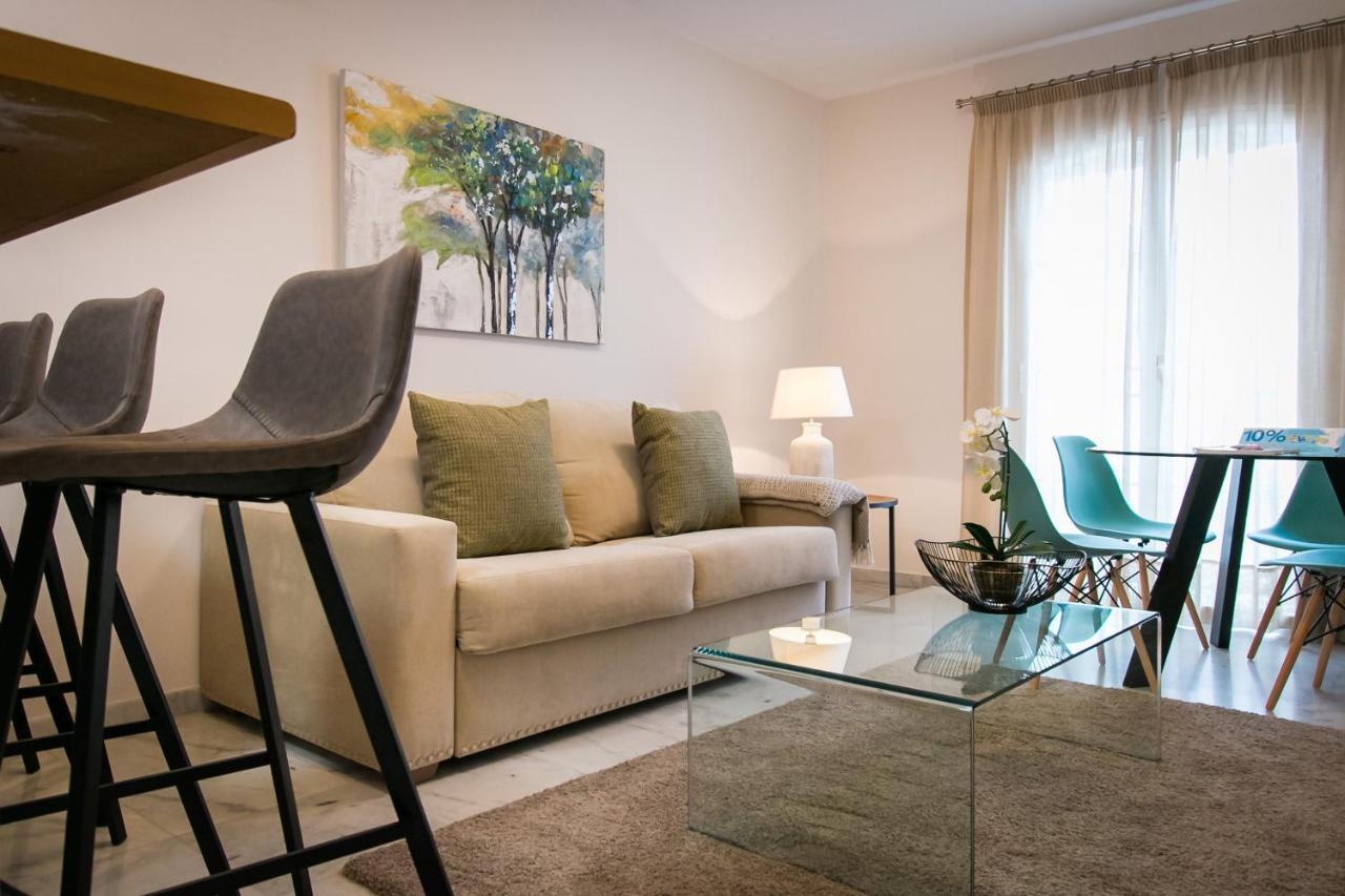 Holidays2Malaga Pena Parking & French Balcony & Smart Tv Kültér fotó